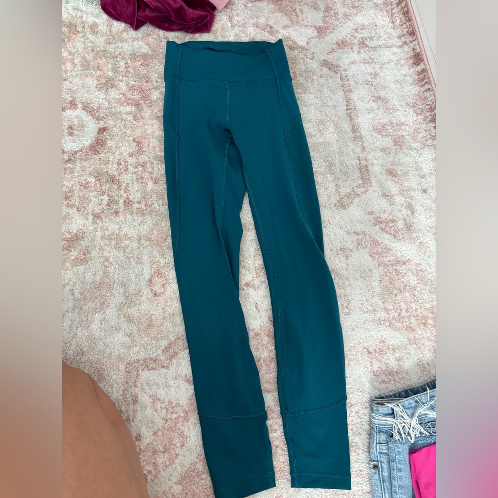 Lululemon Teal High-Waisted Leggings
